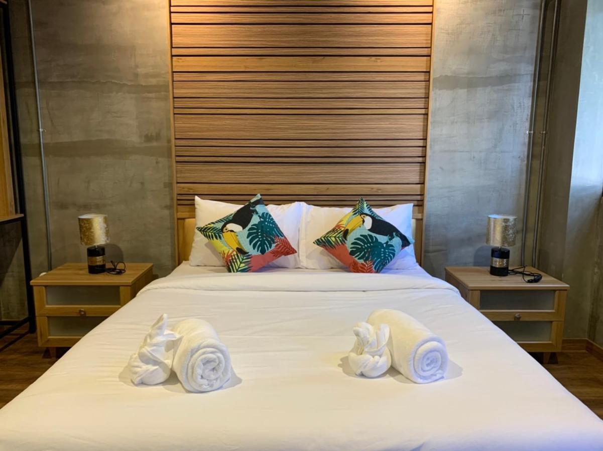 Pinghostel (Adults Only) Chiang Mai Dış mekan fotoğraf