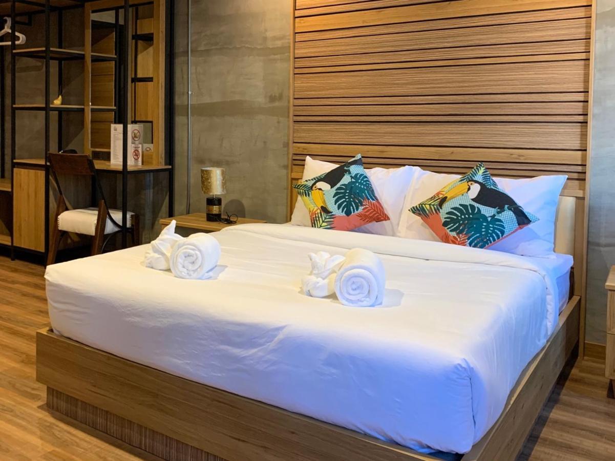 Pinghostel (Adults Only) Chiang Mai Dış mekan fotoğraf
