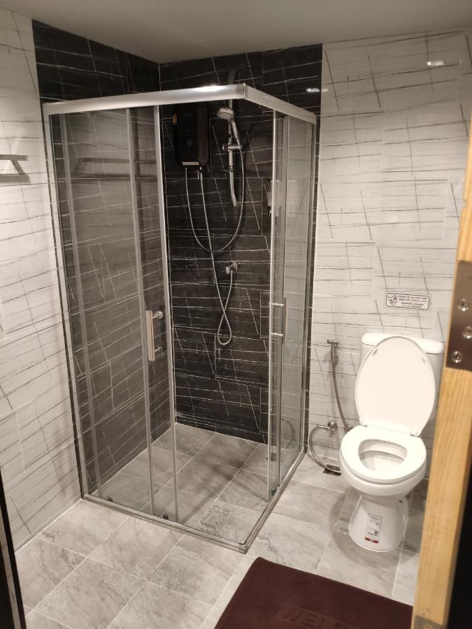 Pinghostel (Adults Only) Chiang Mai Dış mekan fotoğraf