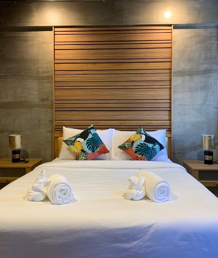 Pinghostel (Adults Only) Chiang Mai Dış mekan fotoğraf