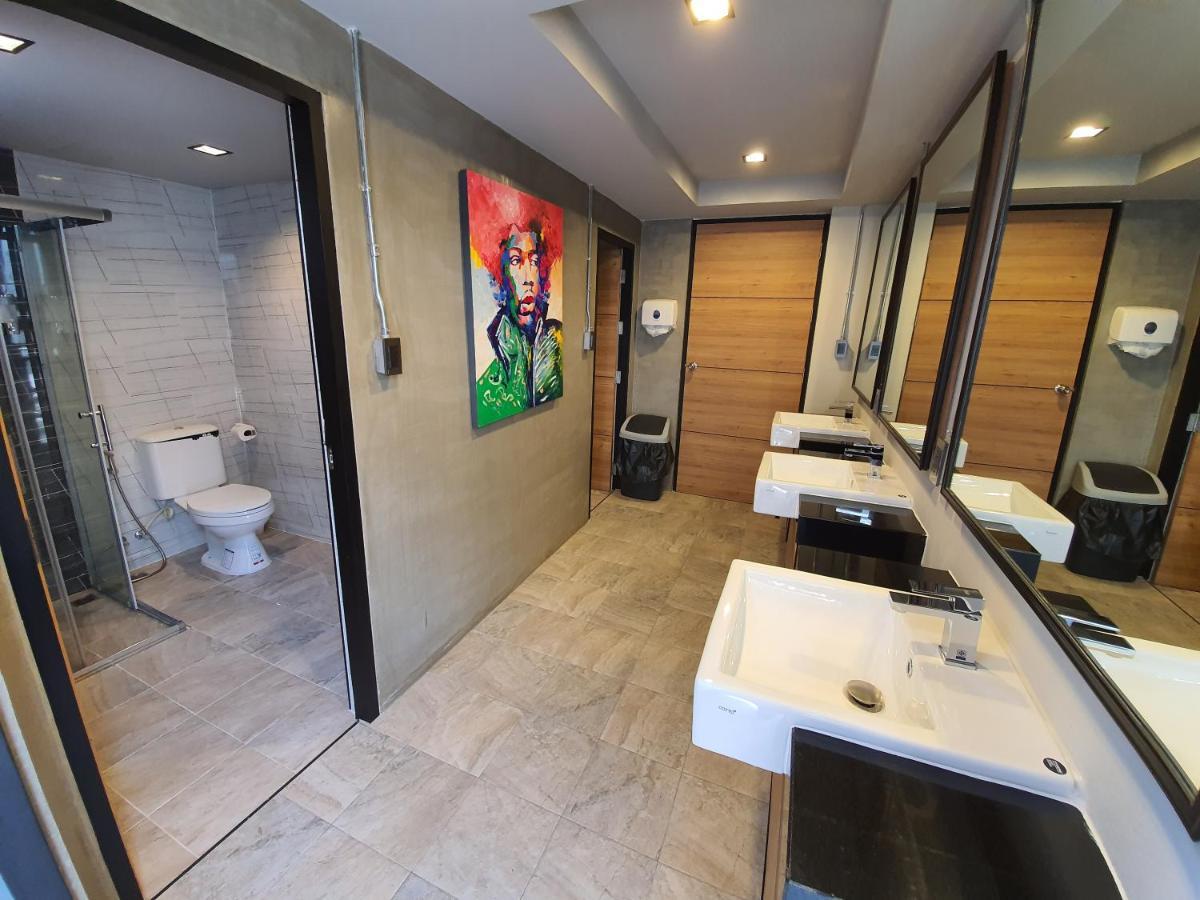 Pinghostel (Adults Only) Chiang Mai Dış mekan fotoğraf